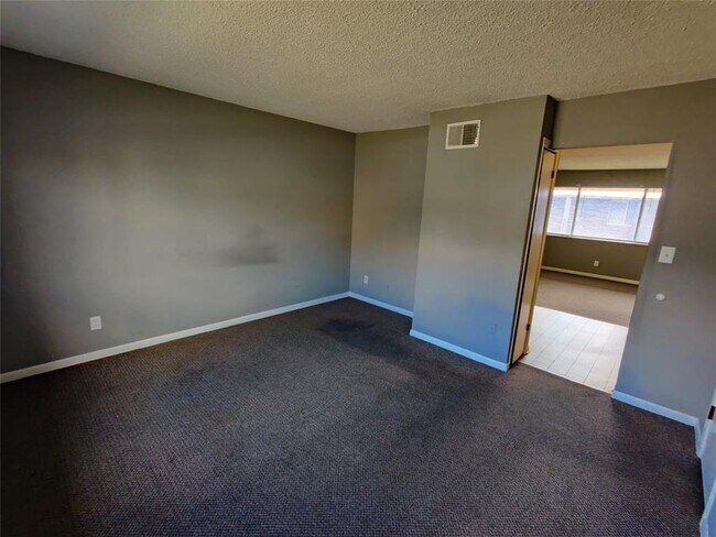 Foto del edificio - 217 N Hamilton St