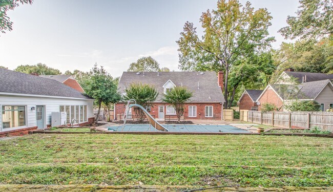 Building Photo - 8667 Havenhurts Dr Germantown, TN 38138