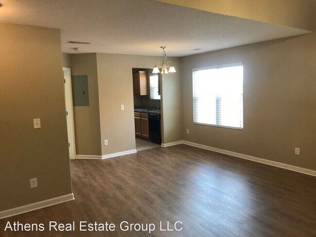 Foto del edificio - 3 br, 3 bath House - 212 Fern Ridge Court