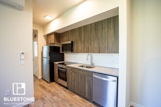 Interior Photo - The Woods on Marquam Hill