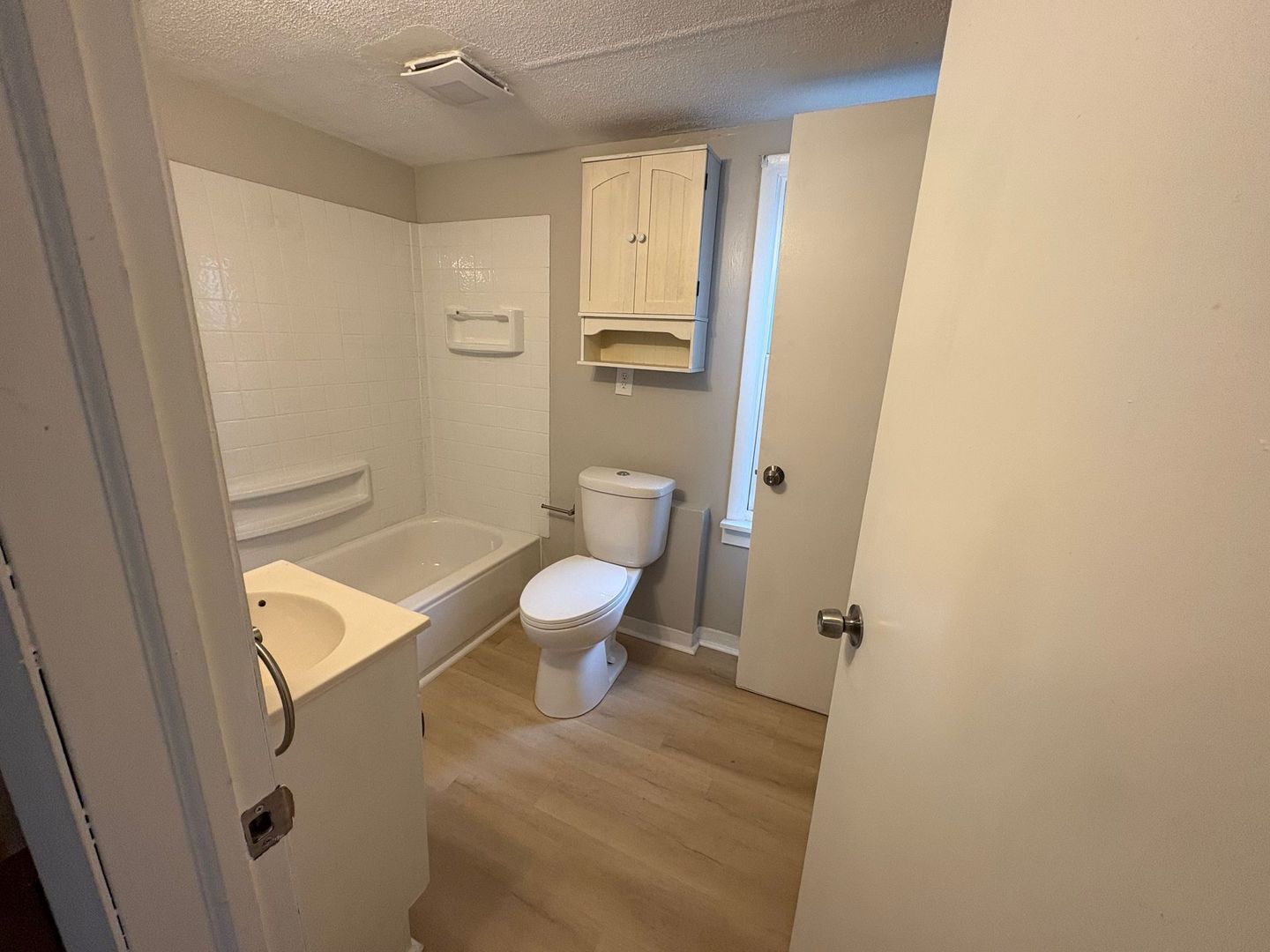 7127 Deveny Ave Cleveland, OH 44105 – photo 5