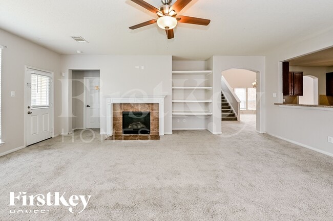 Building Photo - 4207 Old Arbor Way