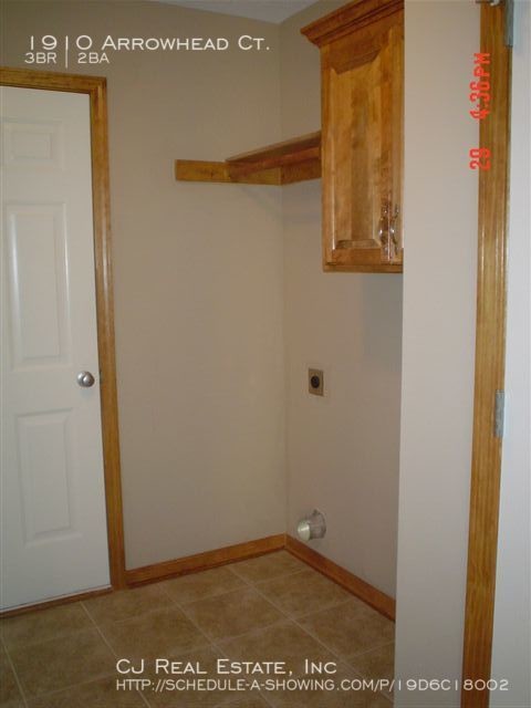 Foto del edificio - 1910 S Arrowhead Ct