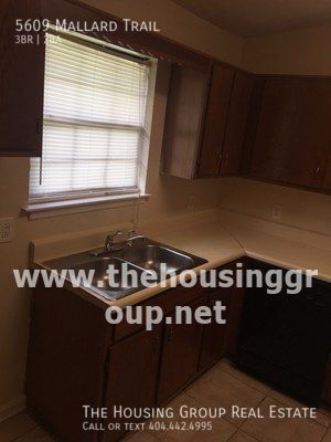 Building Photo - Ready Now!! Lithonia One Story Home!!
