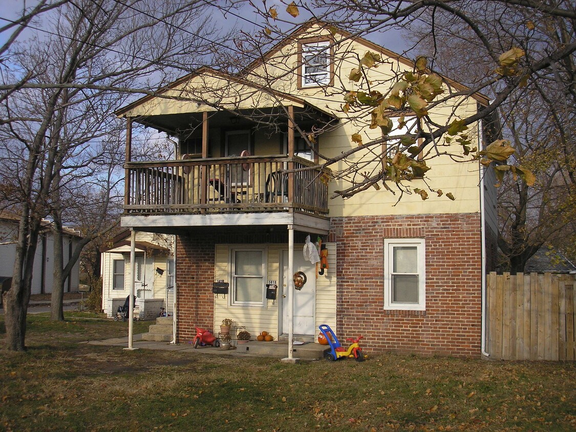  - 141 W Jefferson St