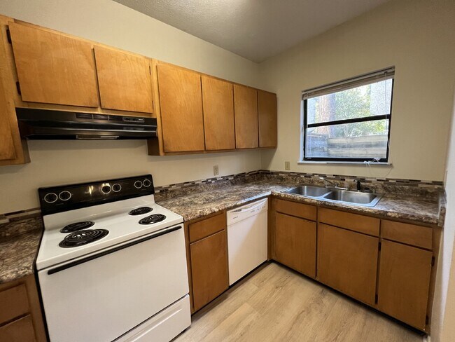 Foto del edificio - Townhouse for Rent