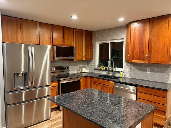 Foto del edificio - 221 Summit Cir