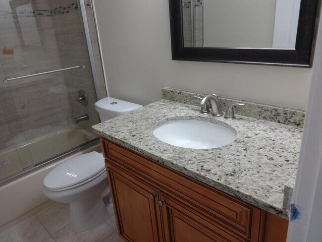 Foto del edificio - 6683 Montego Bay Blvd