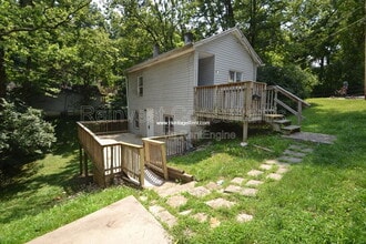 Building Photo - 2041 Yoast Ave