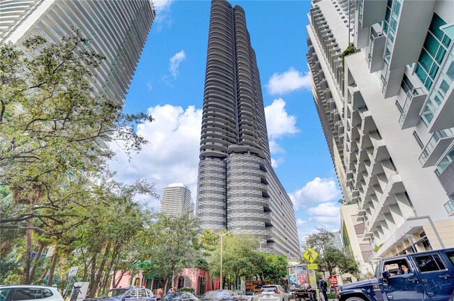 Foto del edificio - 1000 Brickell Plaza