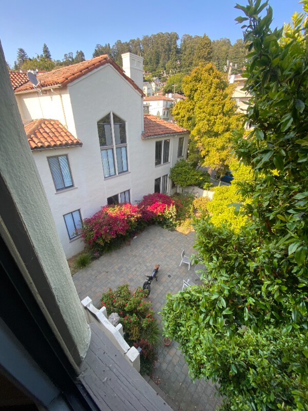 Photo - 1700 Le Roy Ave (Berkeley, CA)