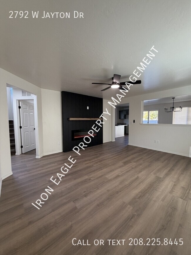 Foto del edificio - 2792 W Jayton Dr