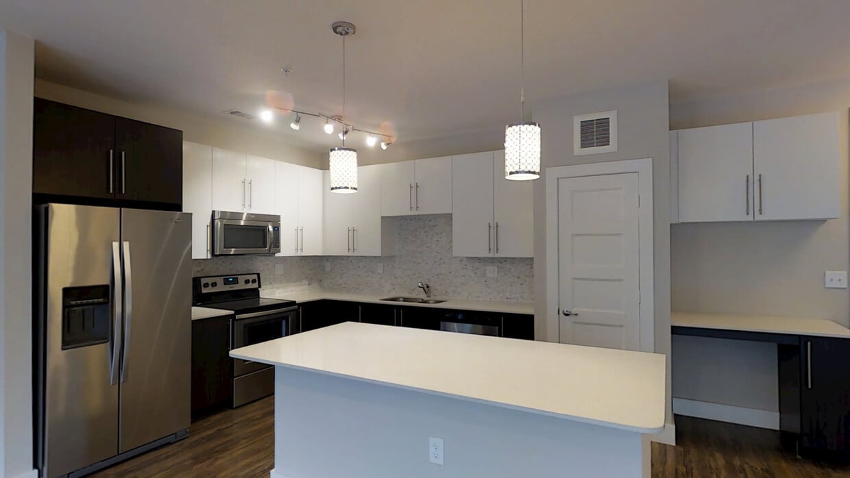 Photo - AMLI Piedmont Heights Apartments