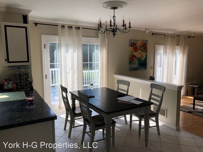 Foto del edificio - 4 br, 1.5 bath House - 140 James Drive