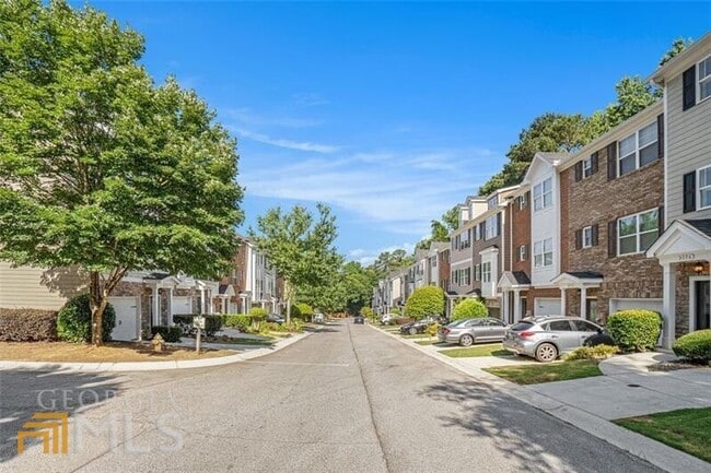 Building Photo - 3076 Lauren Parc Rd