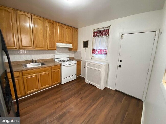 Foto del edificio - 3027 Weikel St