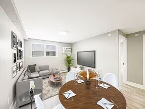 Foto del edificio - 3110 Knights Rd