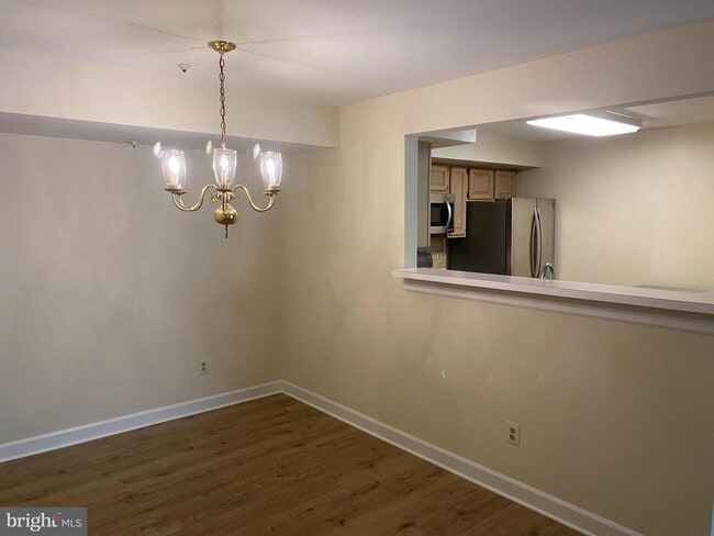 Building Photo - 12233 Fairfield House Dr