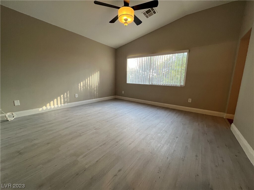 Foto principal - 4463 Acropolis Ave