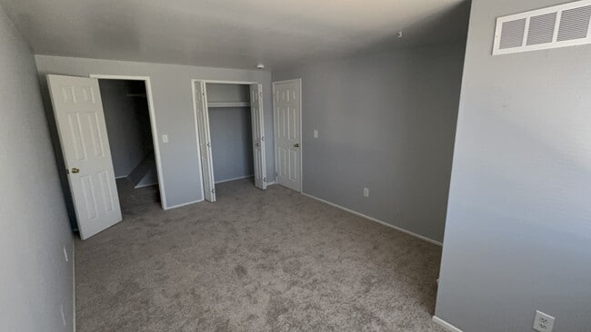 Foto del edificio - 24843 Mayfair St