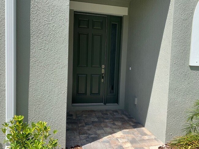 Building Photo - Newly constructed 3/2 Duplex!