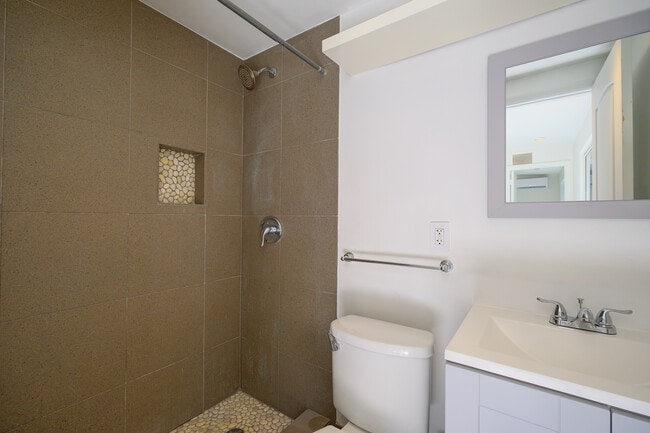Bathroom - 1556 NE 135th St