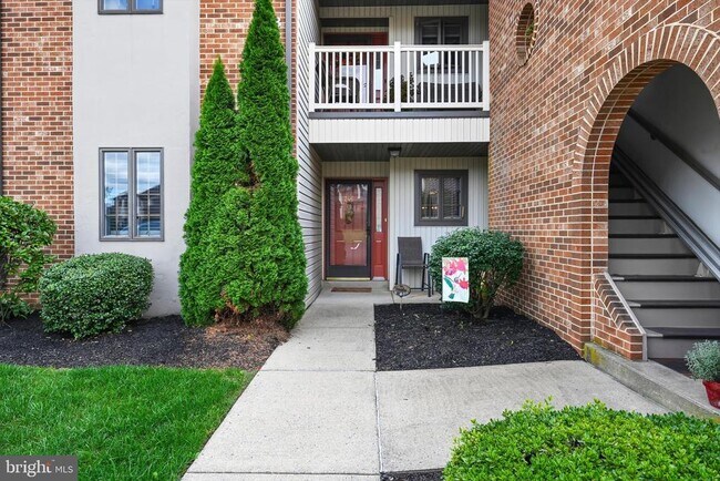 Foto del edificio - 246 Black Oak Dr