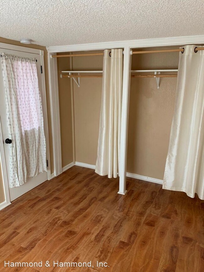 Foto del edificio - 2 br, 1 bath House - 23327 Ida Place