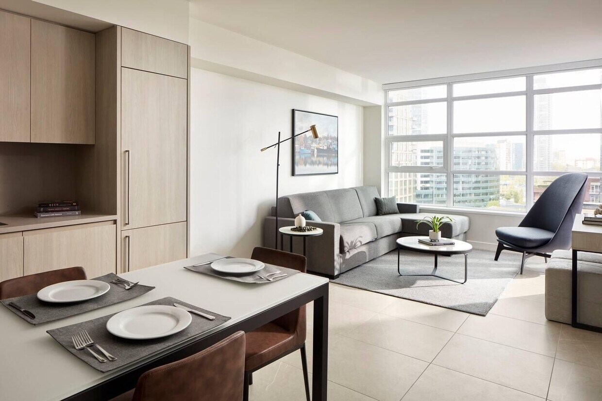 Primary Photo - 161 Fairview Ave N