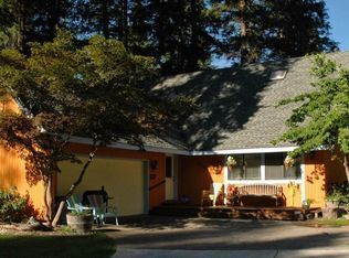 Foto del edificio - 4 Bedroom home tucked away in Hayden