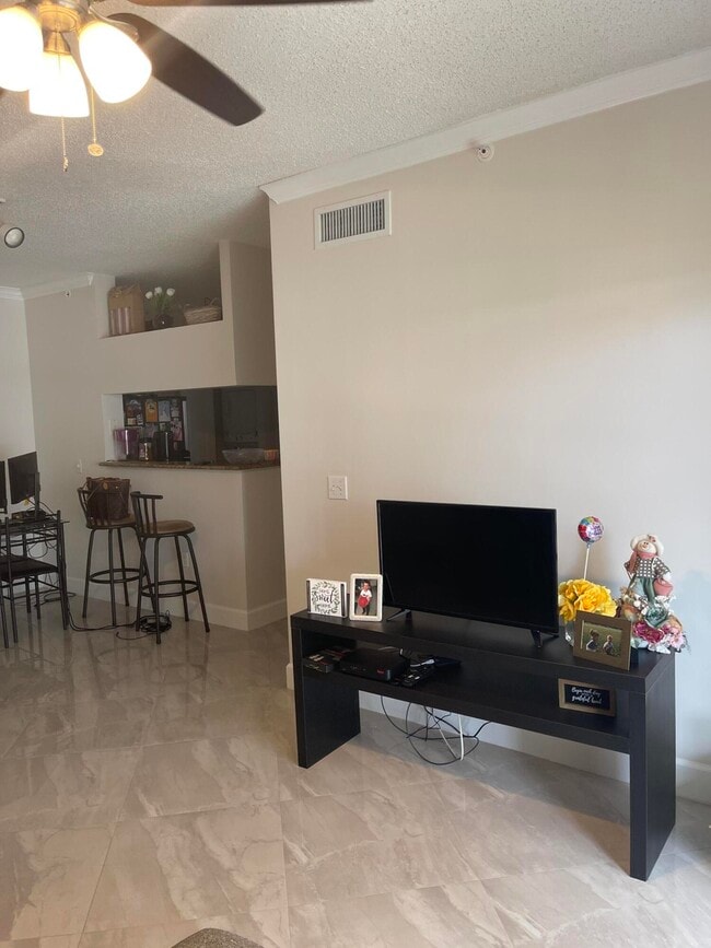 2212 Tuscany Way Unit 2212, Boynton Beach, FL 33435 Condo for Rent in