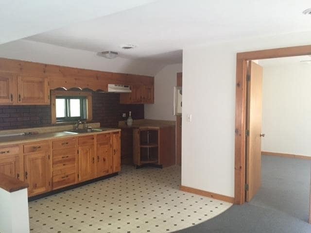 Building Photo - 241 Squantum Rd