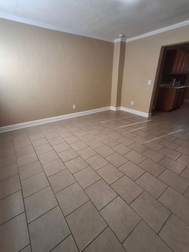 Photo - 5291-5293 Usher Drive Apartment