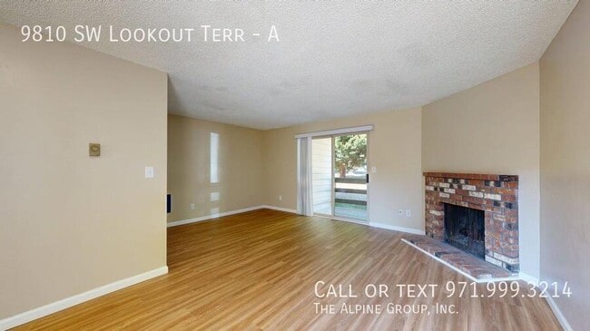 Foto del edificio - 9810 SW Lookout Terrace