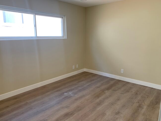 Building Photo - 21035 Bryant St