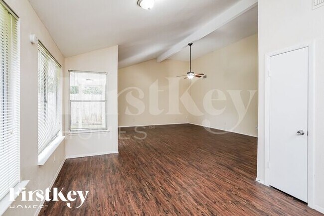 Building Photo - 12726 Lacey Crest Dr