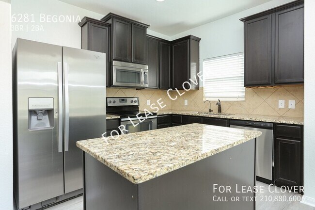Foto del edificio - 6281 Begonia-