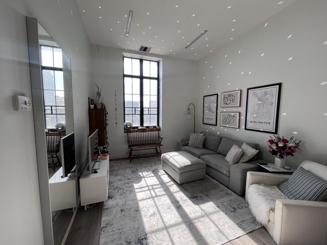 Foto del edificio - 1601 Spring Garden St