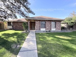 Building Photo - 222 N Heritage Dr