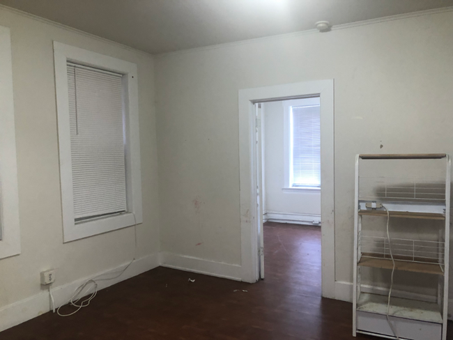 45 Henry St Unit 1, Passaic, NJ 07055 - Room for Rent in Passaic, NJ ...