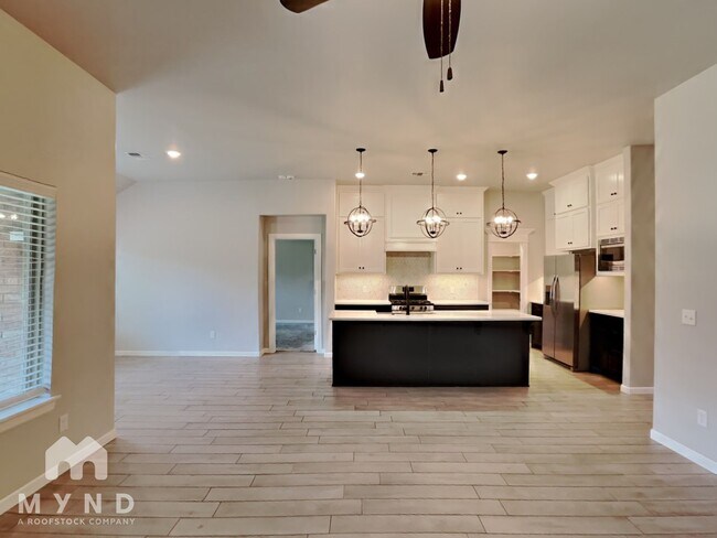 Foto del edificio - 5401 Riverrun Ct