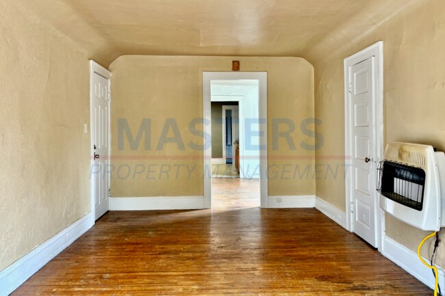 Building Photo - 2563 Foraker Ave