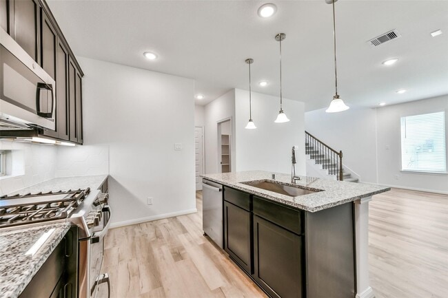 Foto del edificio - 4211 Sternside Ln