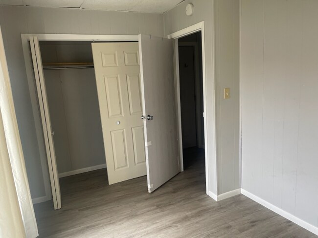 Foto del edificio - 901 W Beardsley Ave