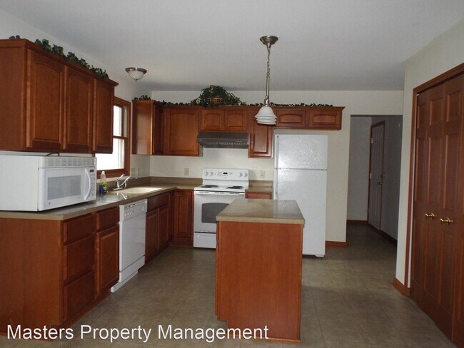 Foto del edificio - 4 br, 2.5 bath House - 26693 Amberwood Dr