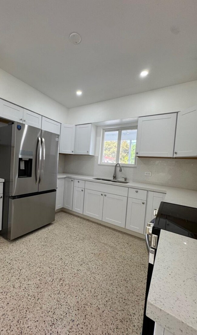 Foto del edificio - 4700 SW 7th St