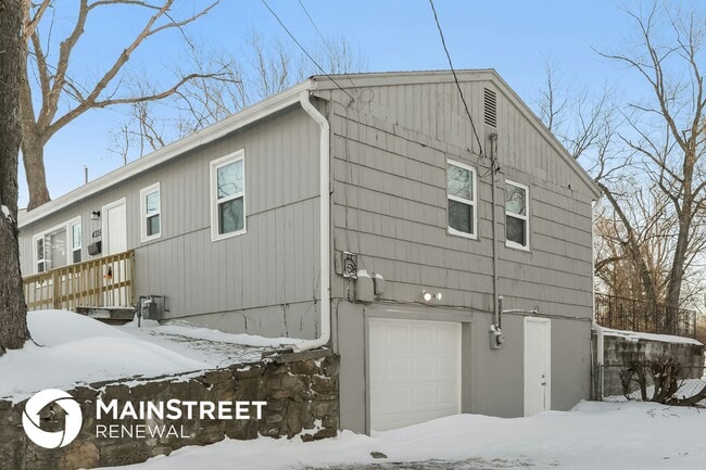 Building Photo - 4335 Yecker Ave