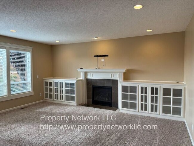 Foto del edificio - Spectacular 4 Bedroom Home in Gresham