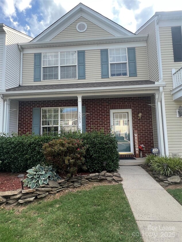 Primary Photo - 3203 Mannington Dr