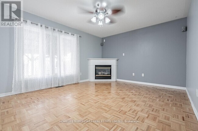 Building Photo - 20 Hopecrest Pl